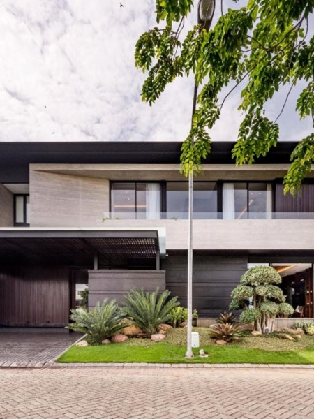 WhatsApp Image 2022-12-27 at 17.27.43 (1)